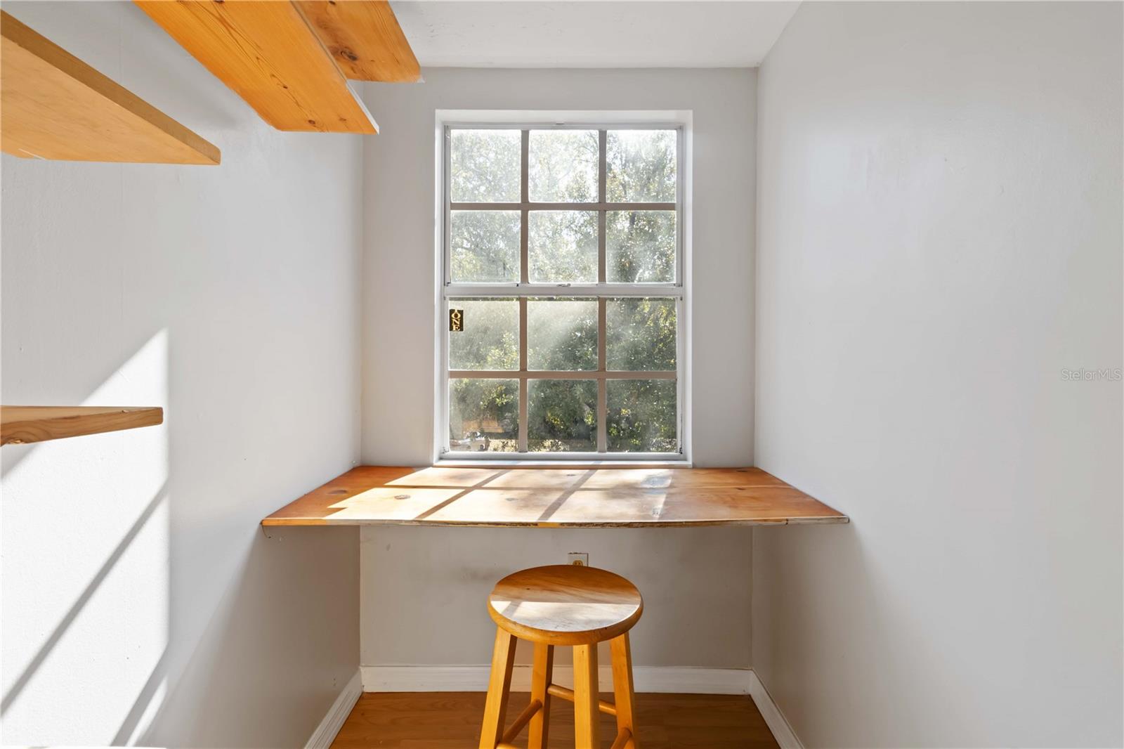 Desktop area in office of Bedroom #5