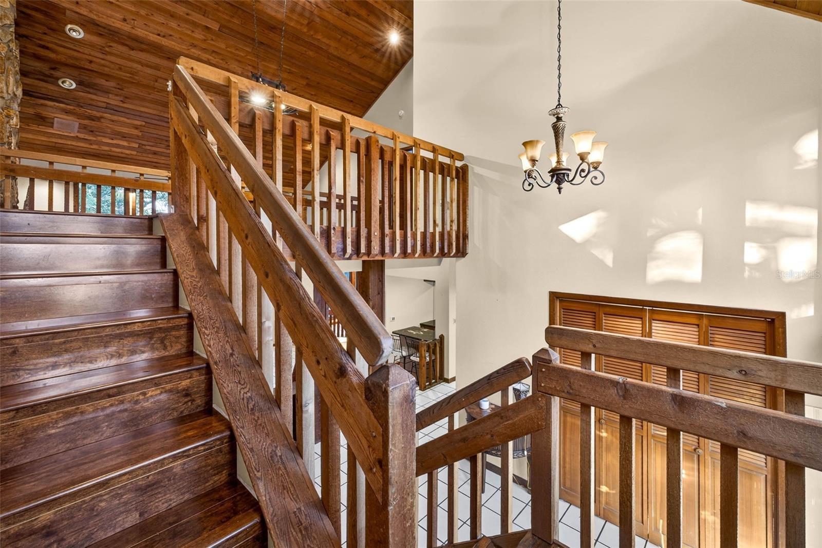 stairs leading to upstairs bedroom