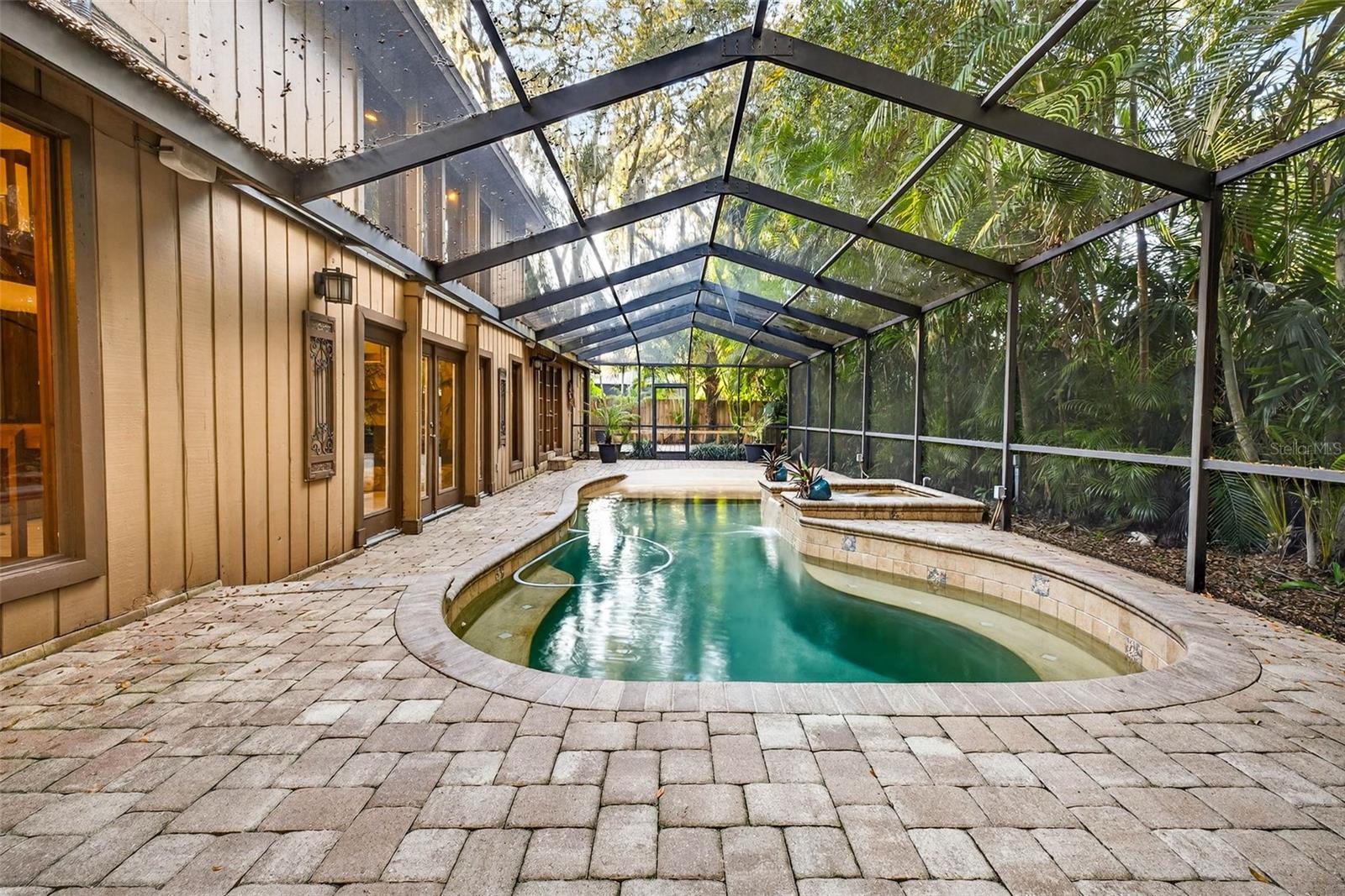 outside entertaining  area