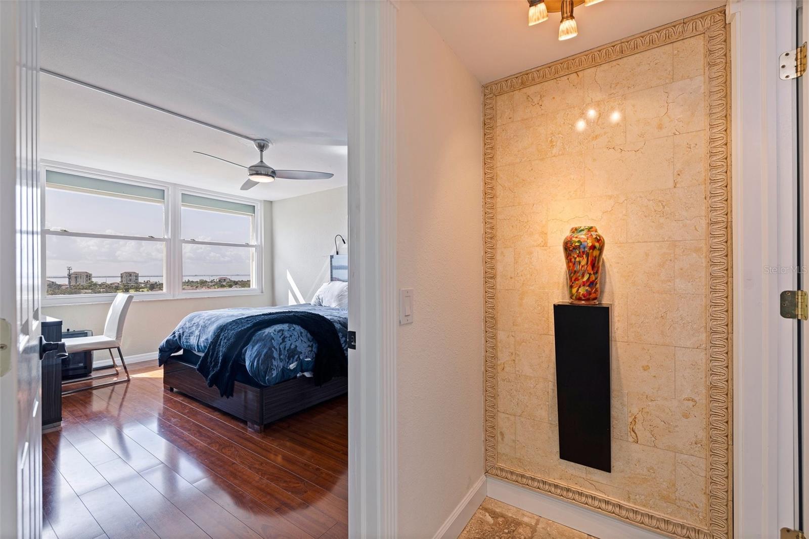 LOOKING INTO THE SECOND BEDROOM