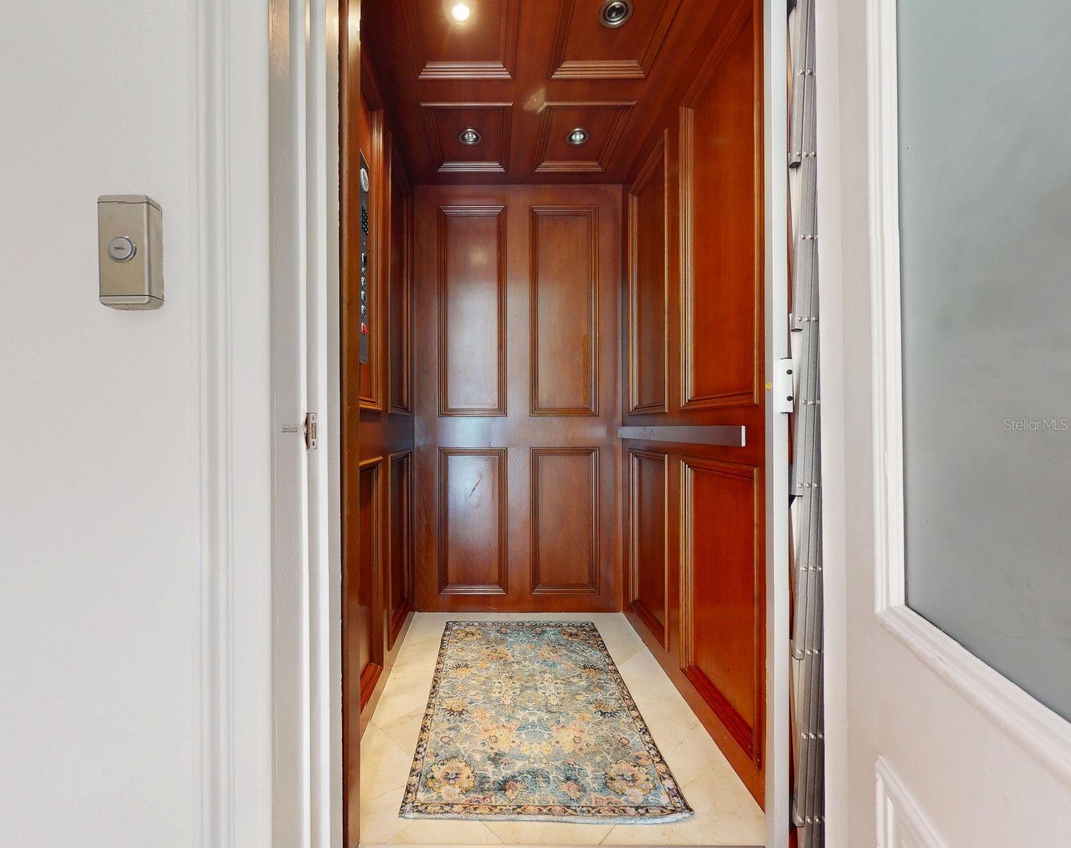 Mechanical Elevator for all 3 Floors