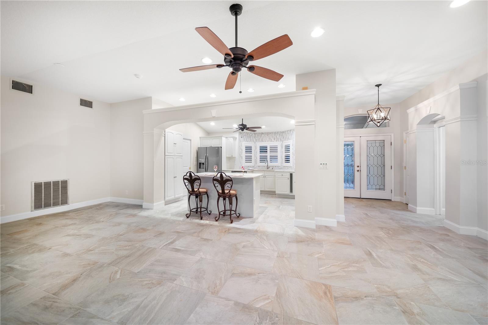 Living Room / Kitchen / Foyer