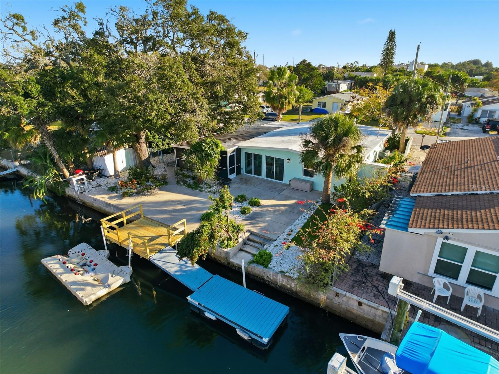 GREAT OUTDOOR SPACE!