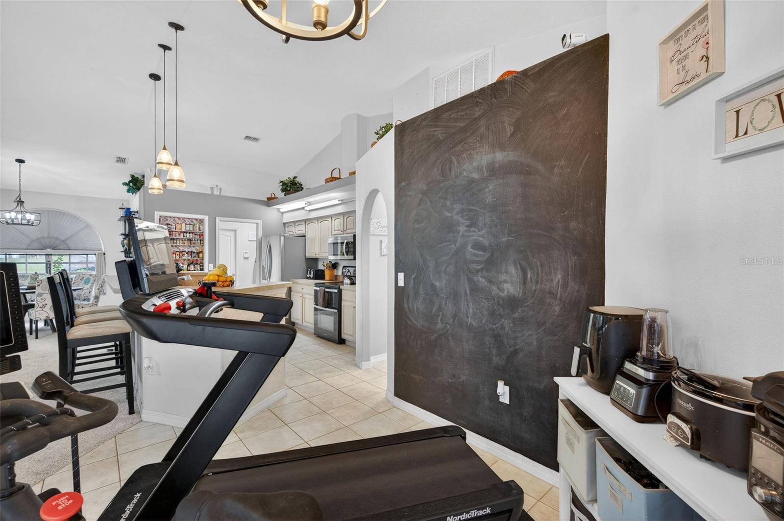 Breakfast Nook looking into Kitchen