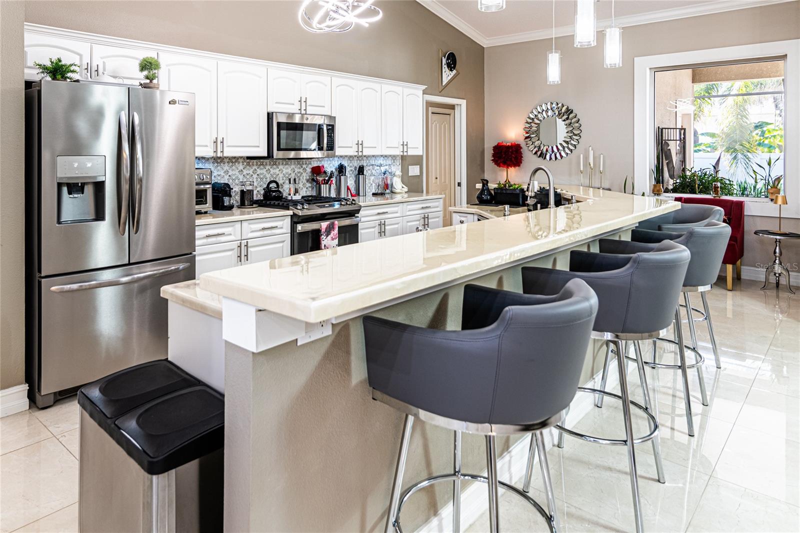 UPgraded appliances, gas cooking.