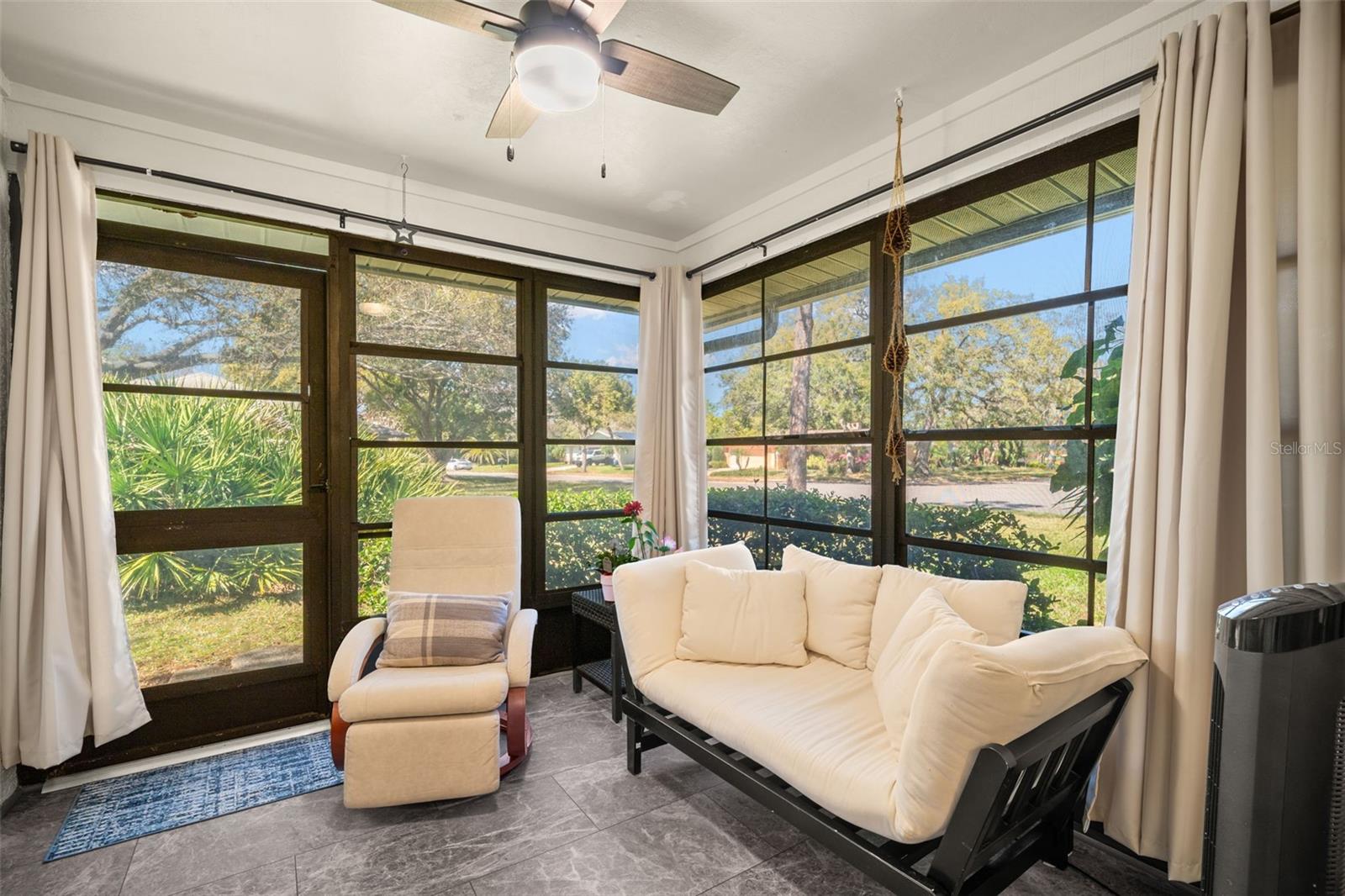 screened + vinyl windowed lanai/porch