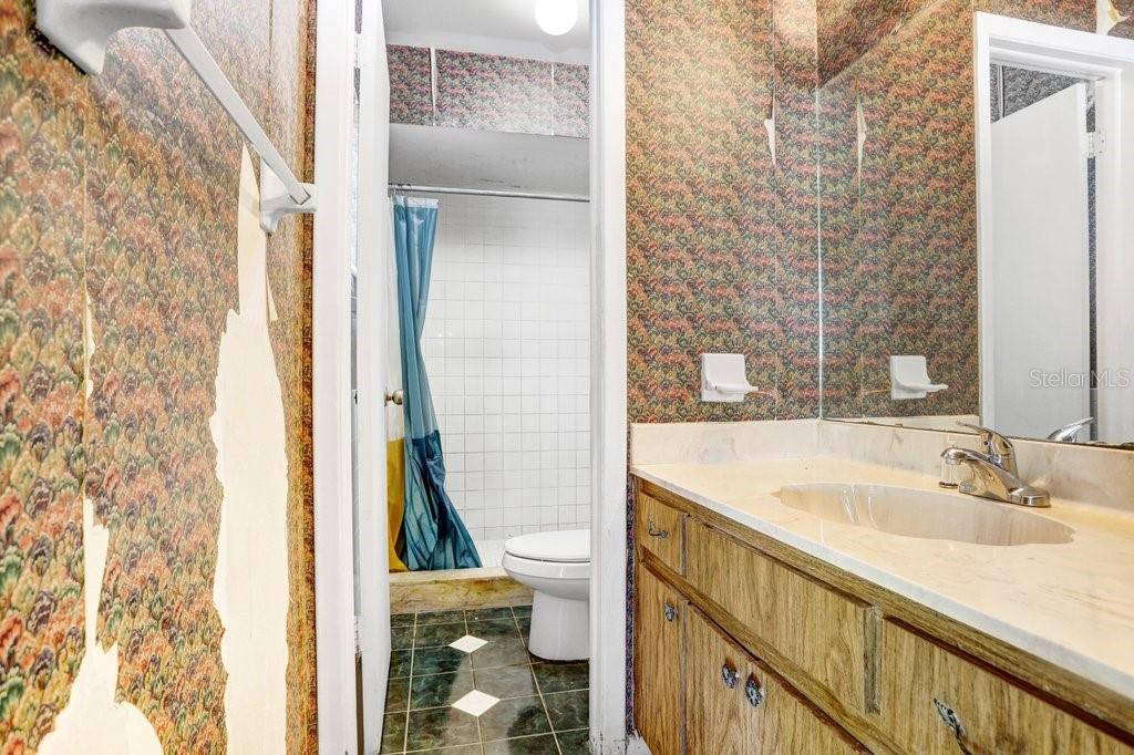 Primary Bathroom ensuite