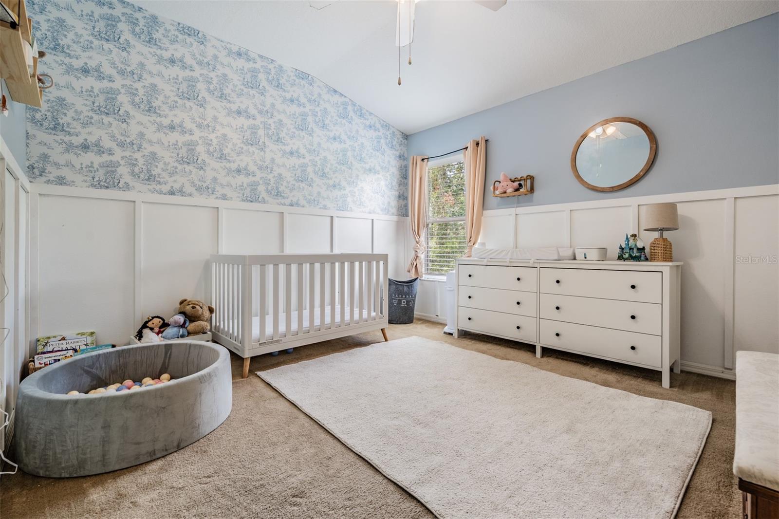 Bedroom 2 (2nd Floor)