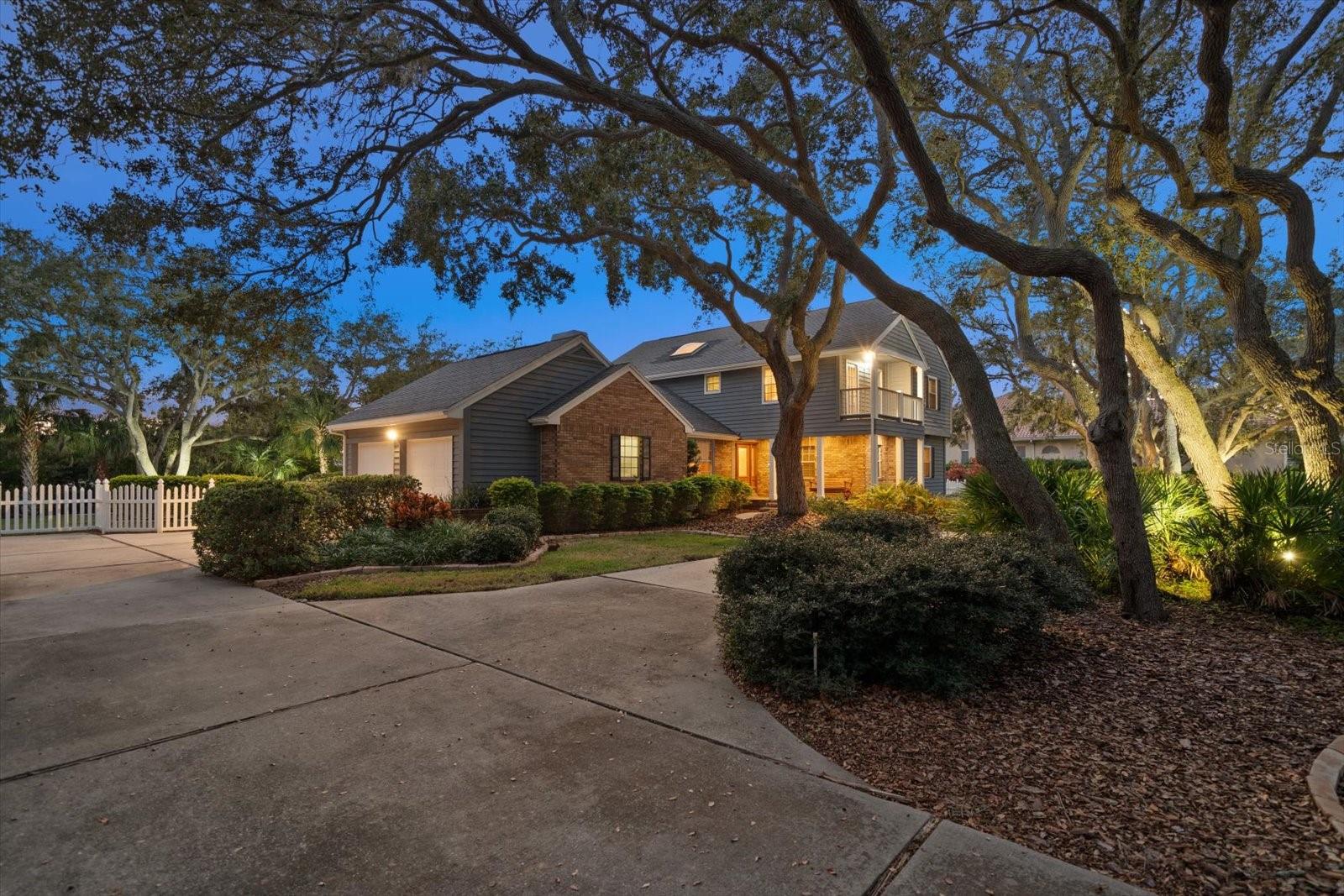 Lots of room for parking multiple vehicles.