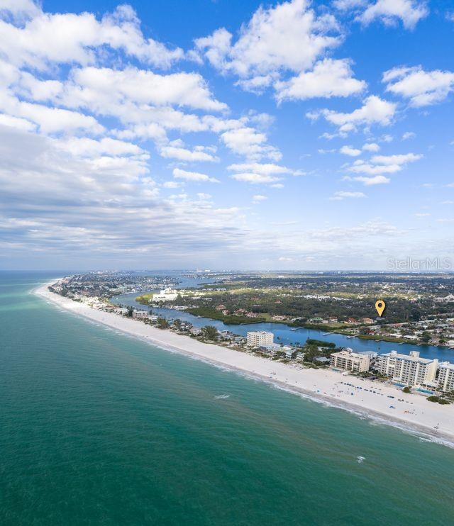 Aerial views to the north.