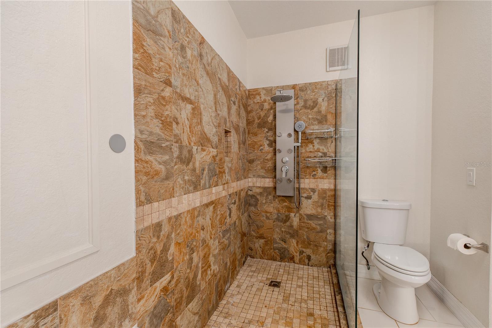 The primary ensuite shower