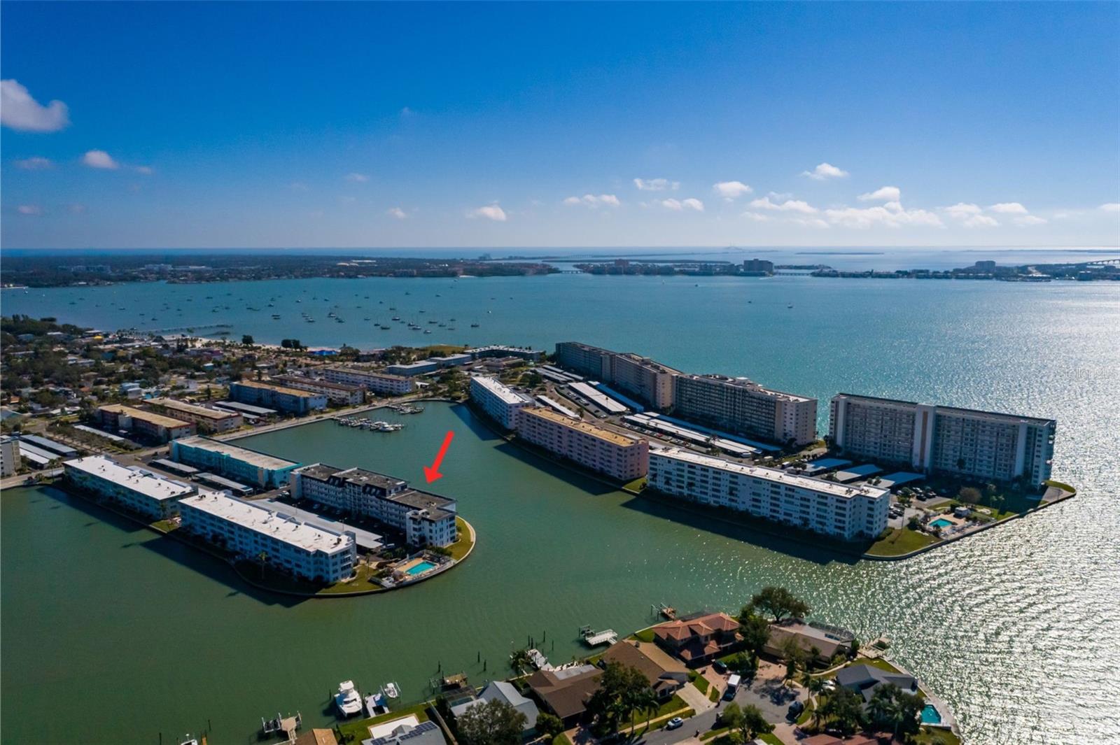 Unit & back (Florida room) faces south & pool on west end.