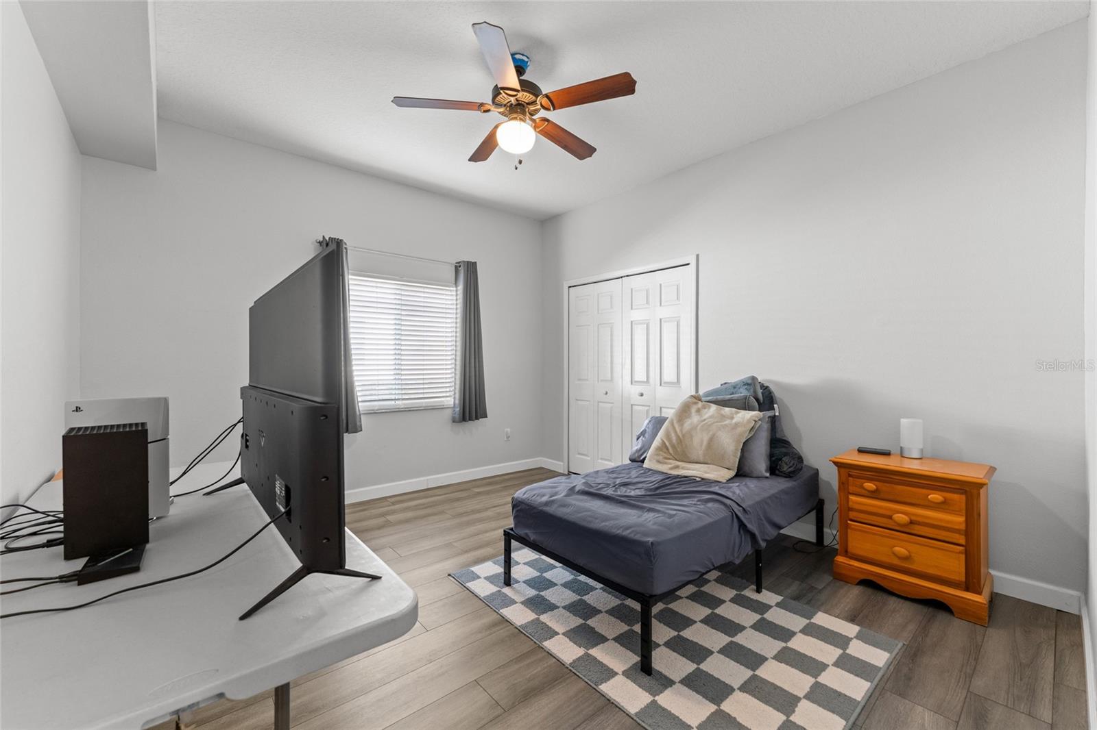 Downstairs Bedroom 1