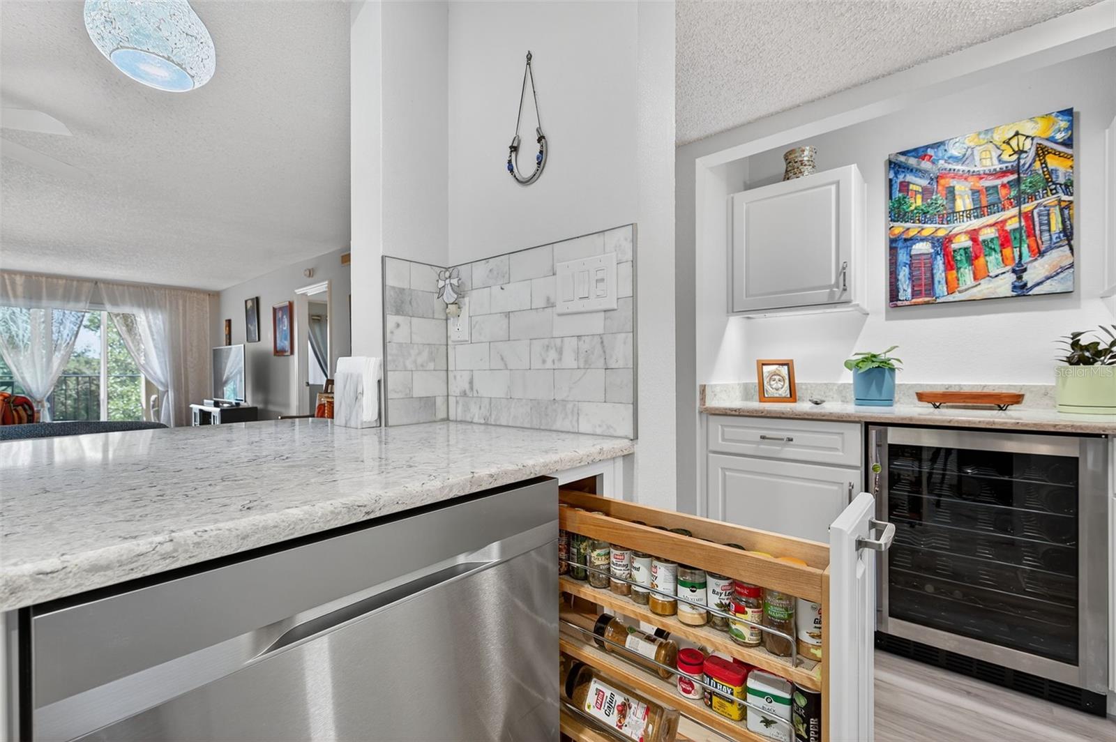 Luxury Kitchen features - pull out spice rack