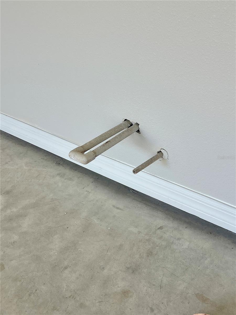 There's plumbing in the garage for a sink.