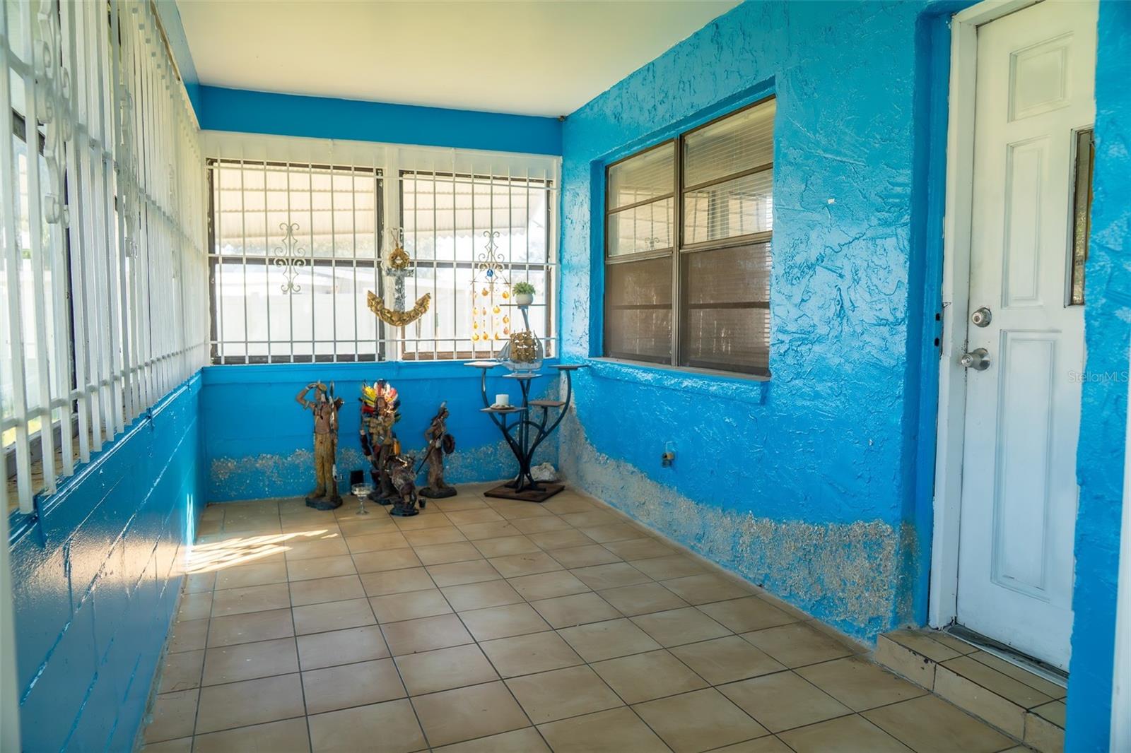 Enclosed front patio