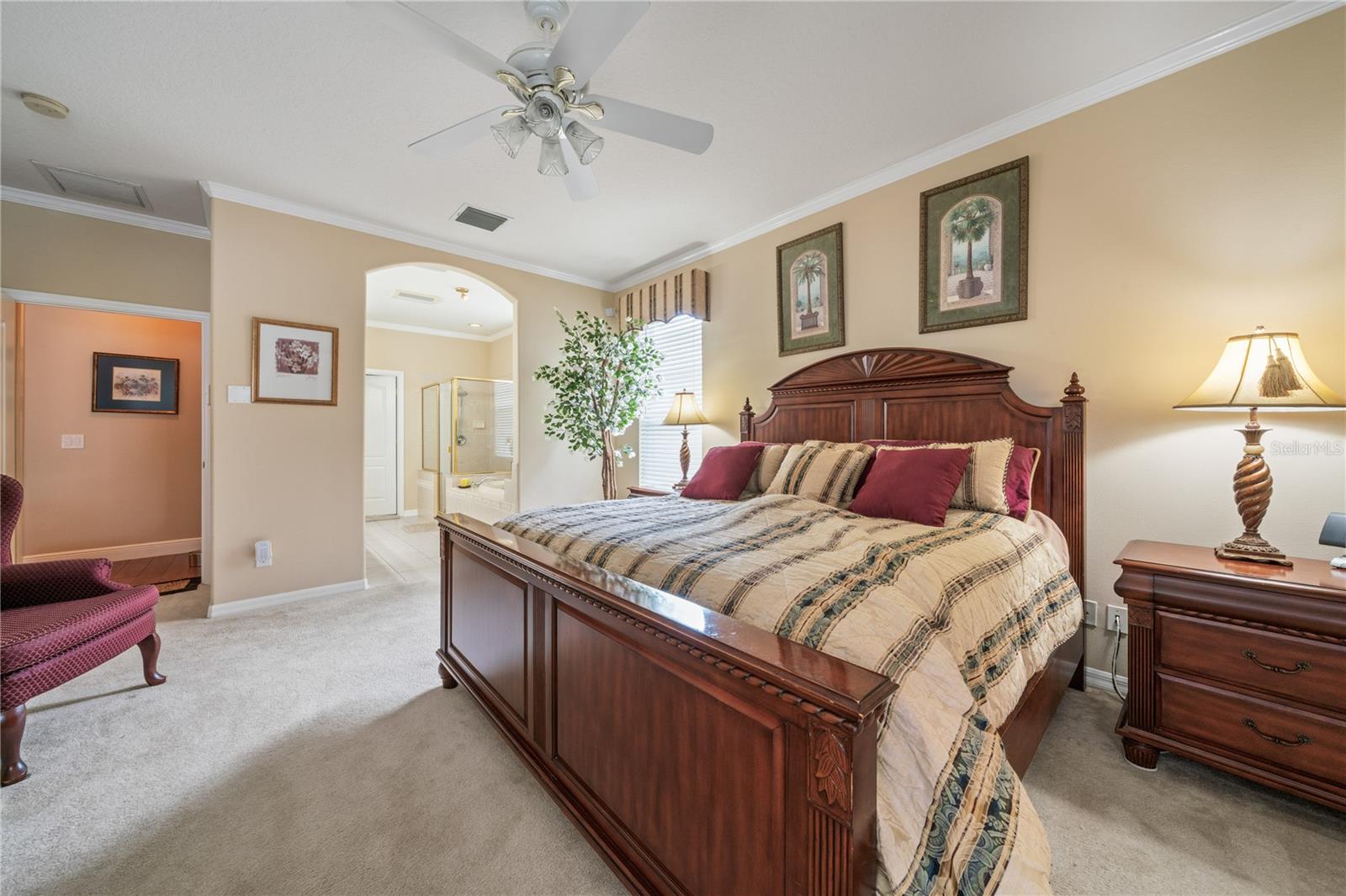 Light and bright owner's retreat