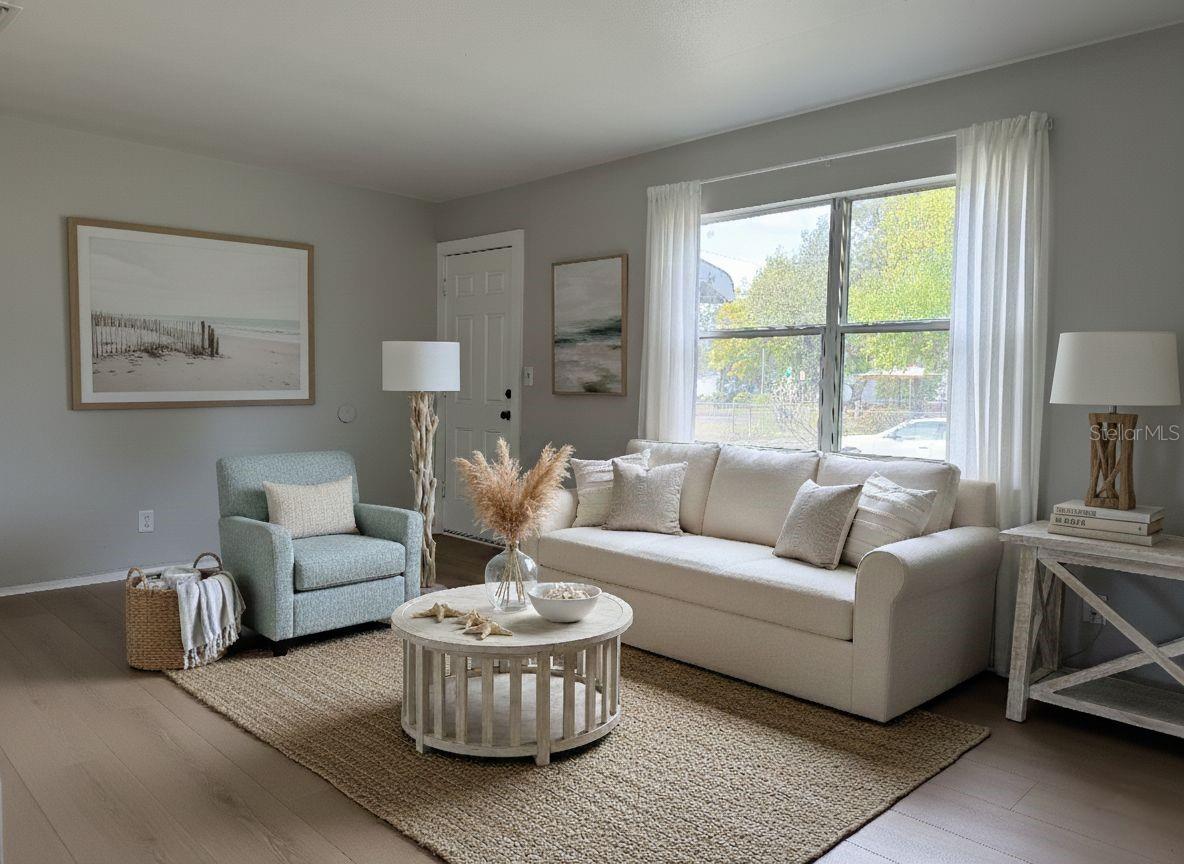 Living Room - 900 40th Street S, St Petersburg FL 33711