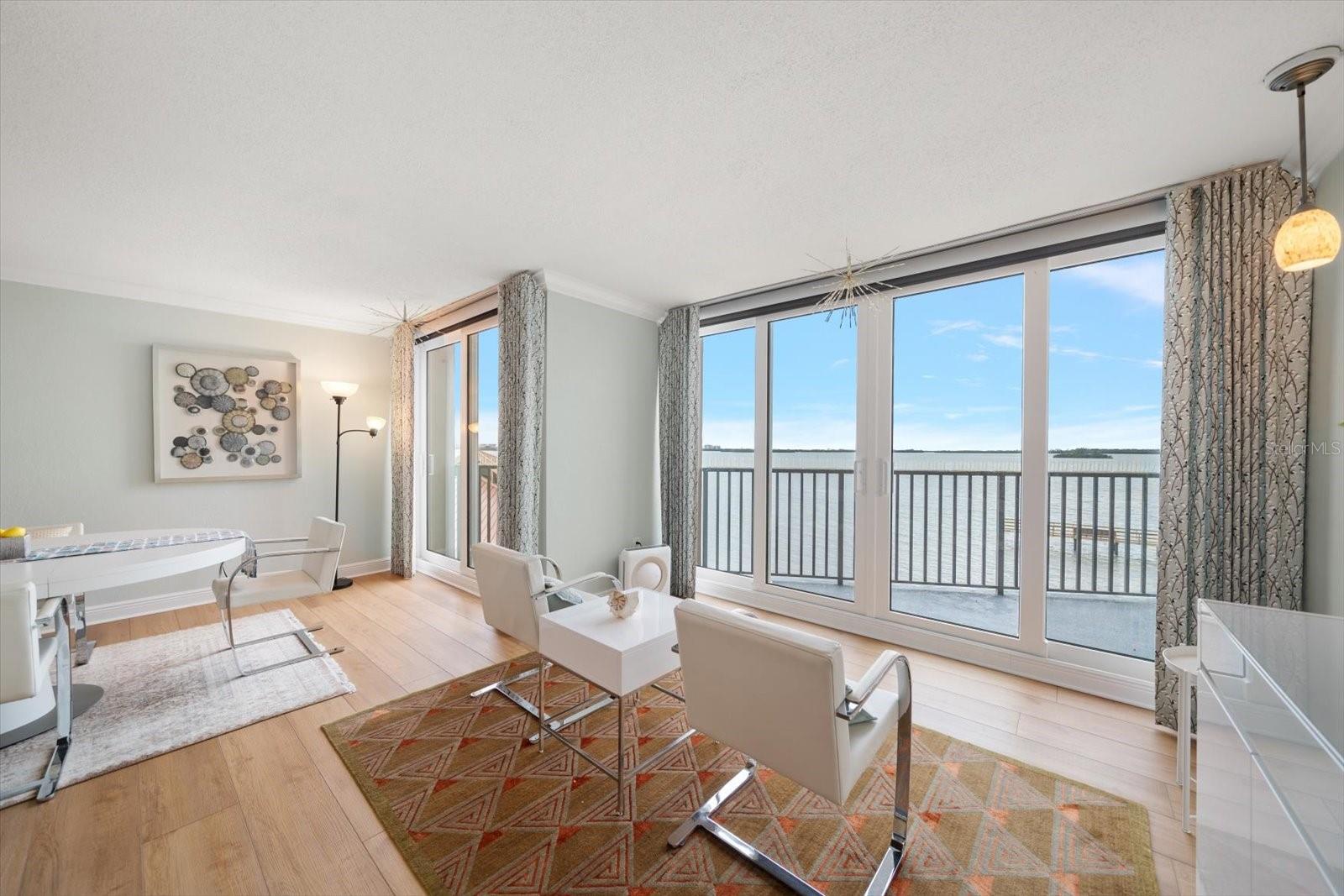 Sitting Area off Kitchen