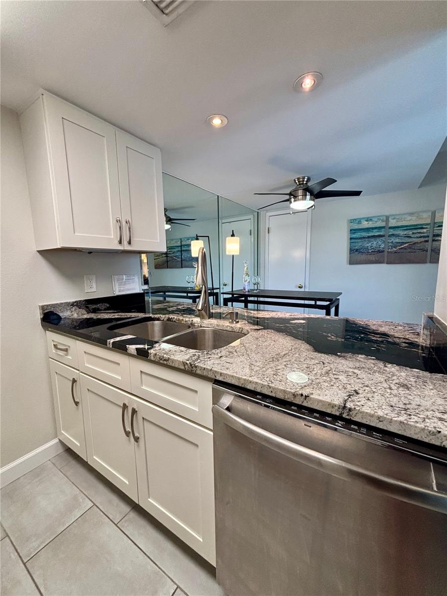 upper  master bathroom