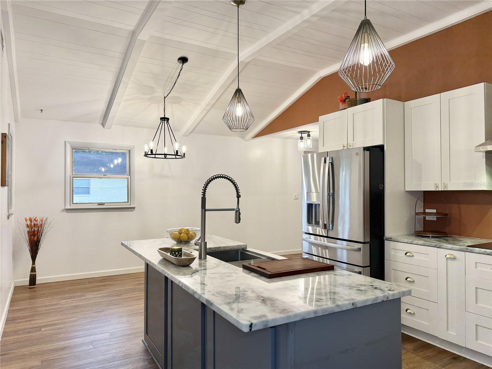 Kitchen - Ample Cabinet and Counter Space