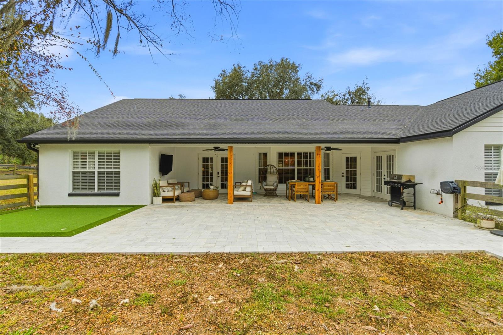 Outdoor Entertaining