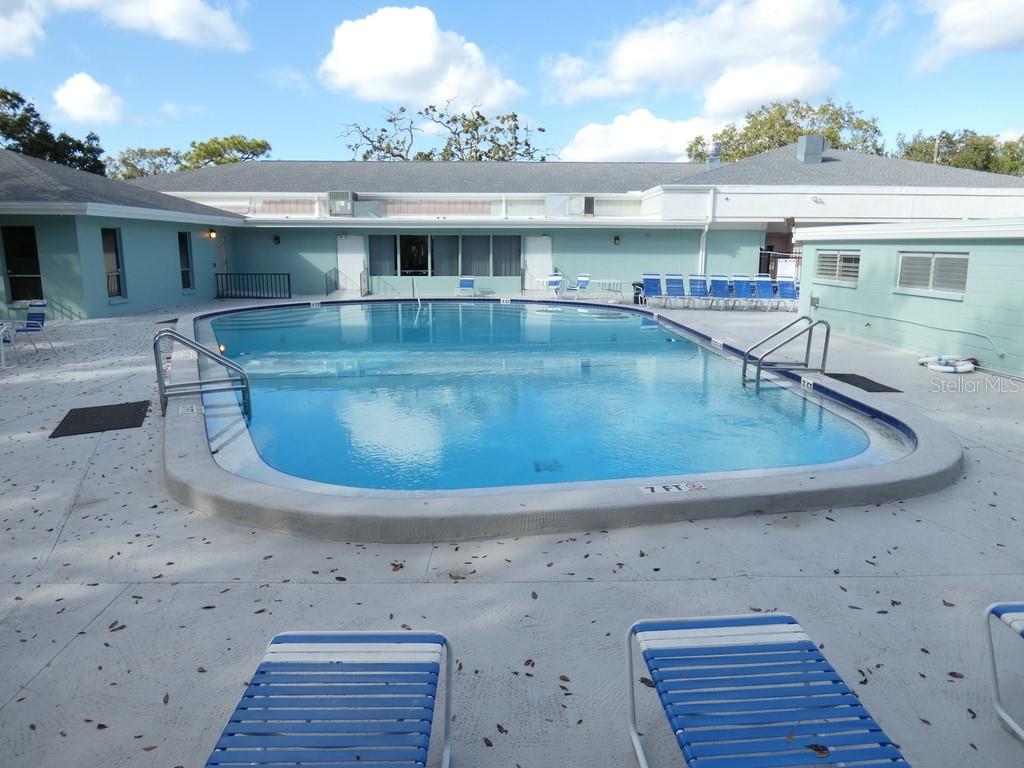 Club House & Pool & Fitness Center