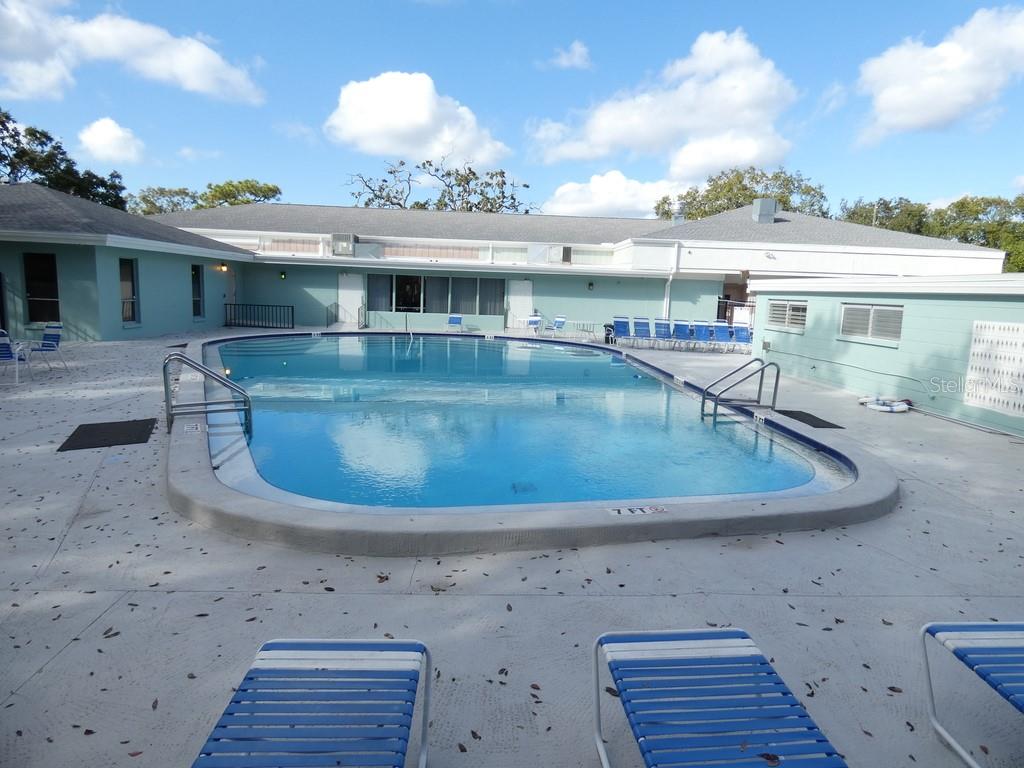 Club House & Pool & Fitness Center