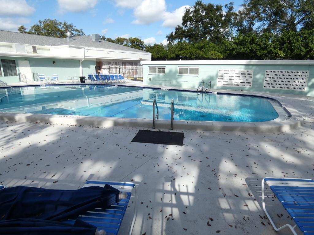 Club House & Pool & Fitness Center