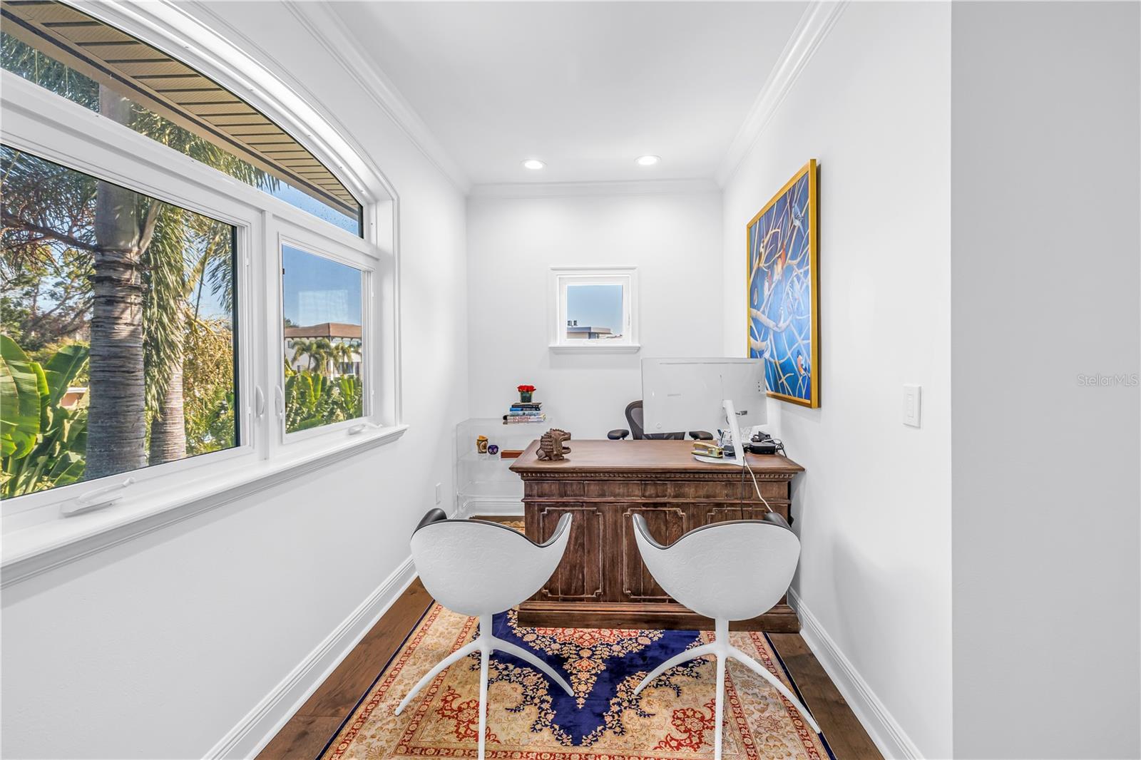 Second level office nook