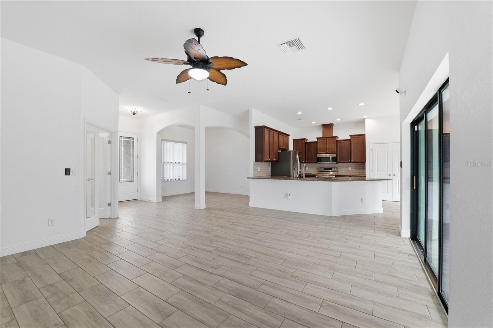 Living/Kitchen/Dining