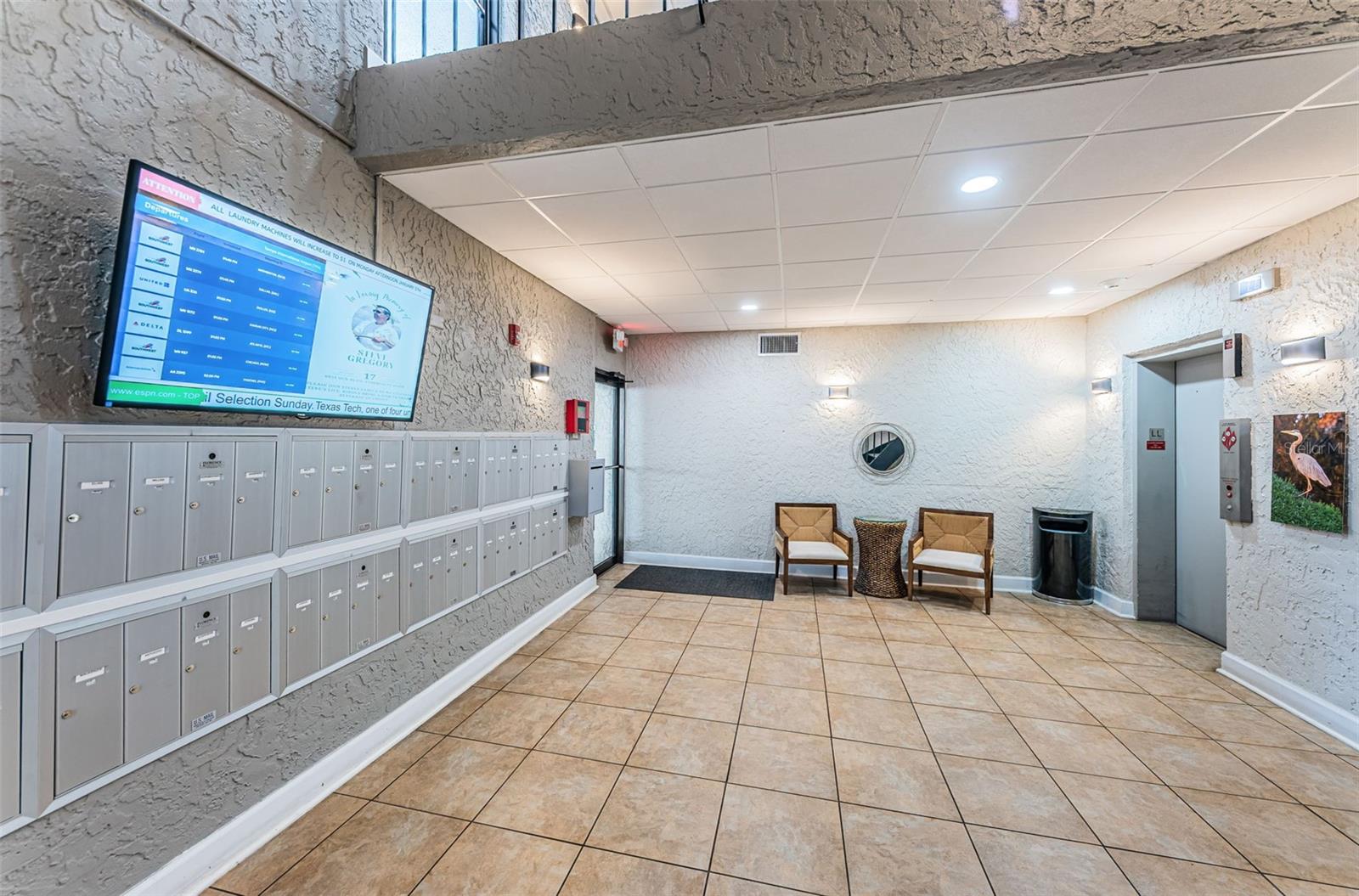 Bldg A lobby with community mailboxes