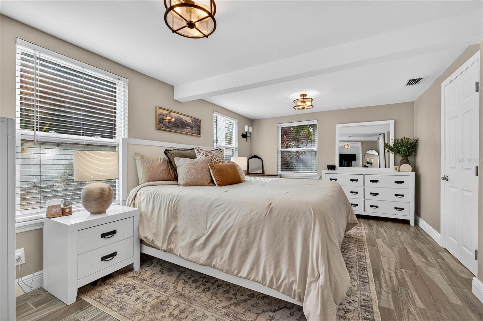 Downstairs Bedroom 1