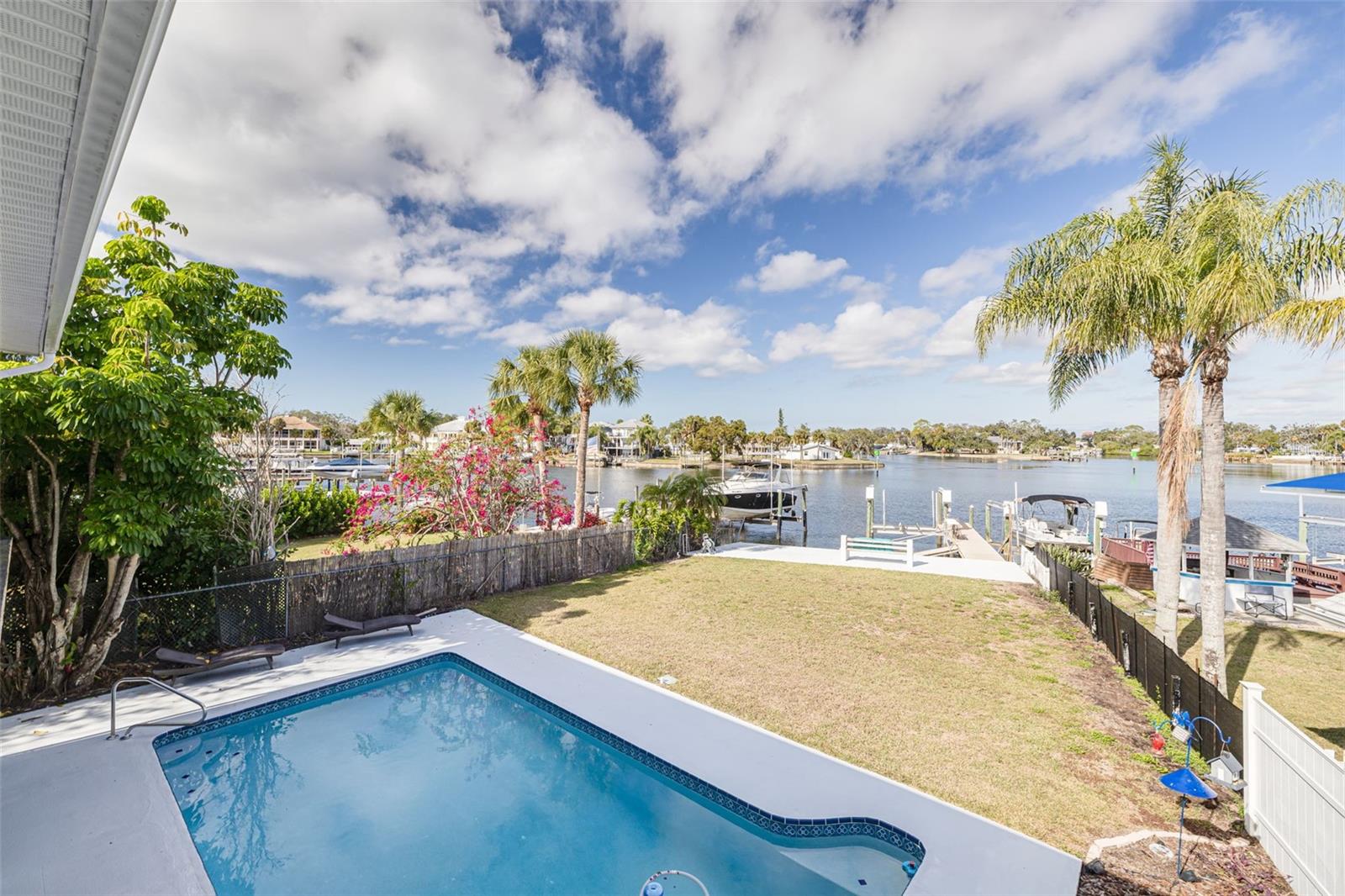 Private upstairs balcony view