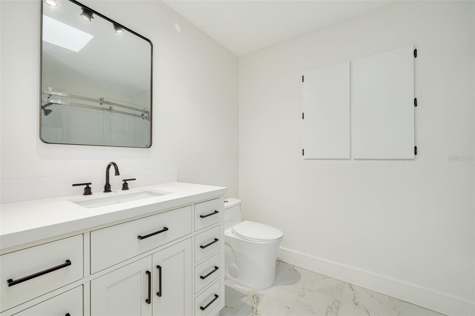 main downstairs full bathroom