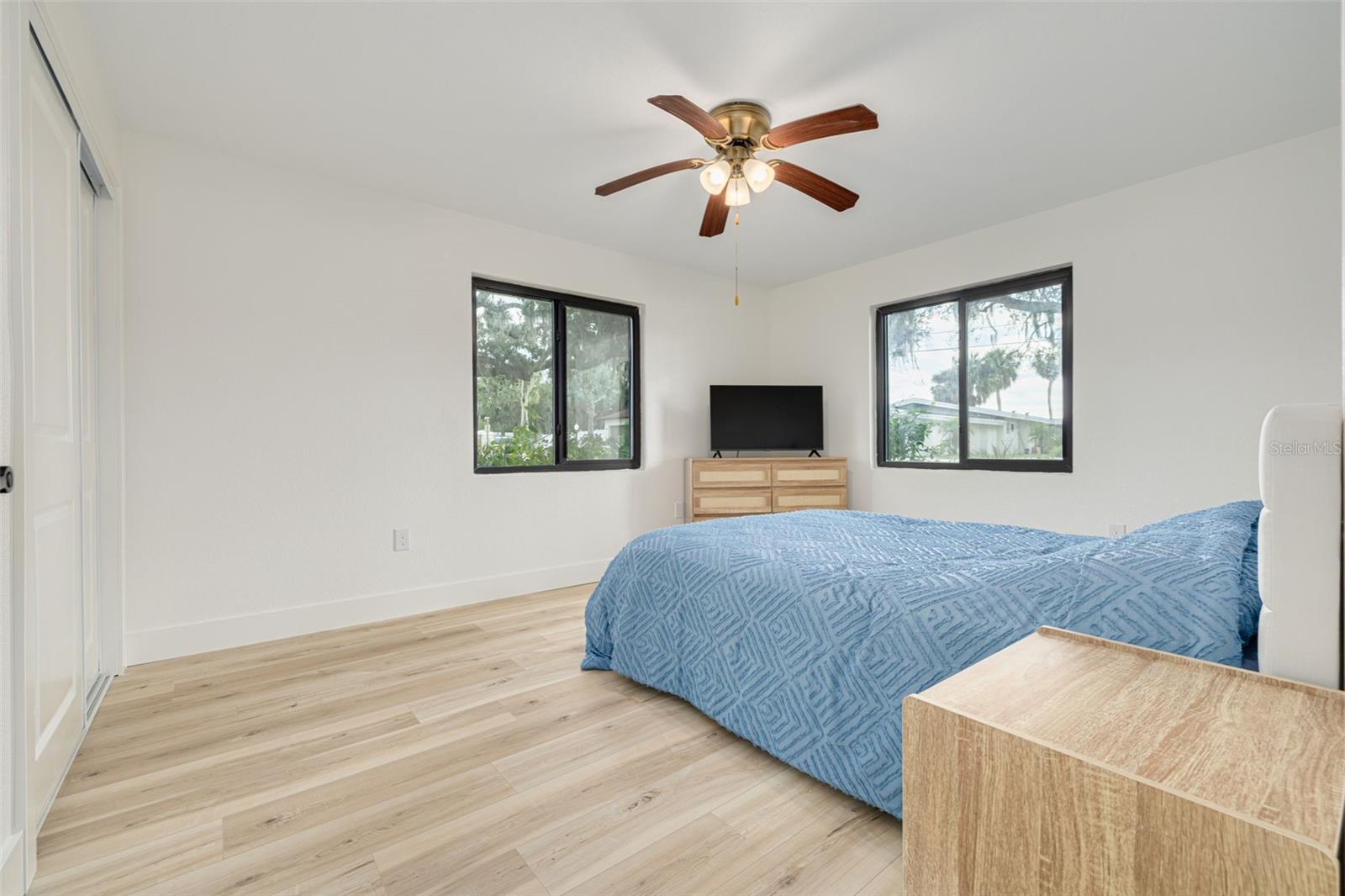 2 of 3 downstairs bedrooms