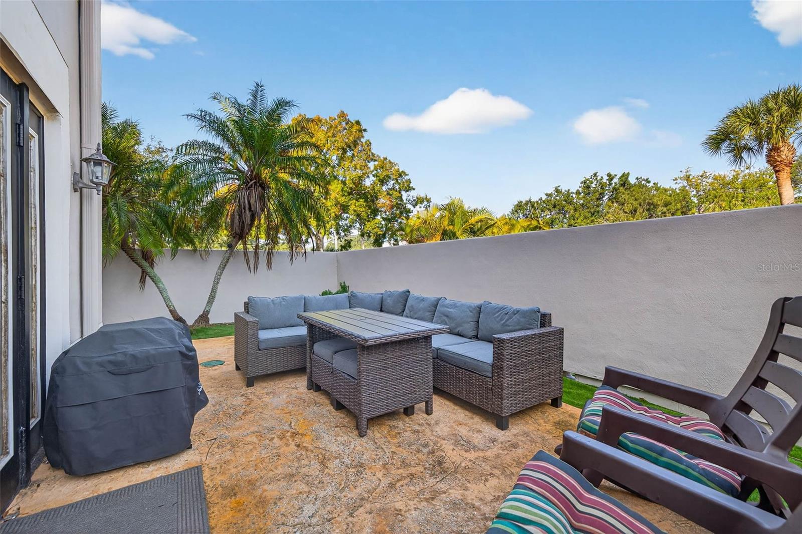 Ample outdoor living area