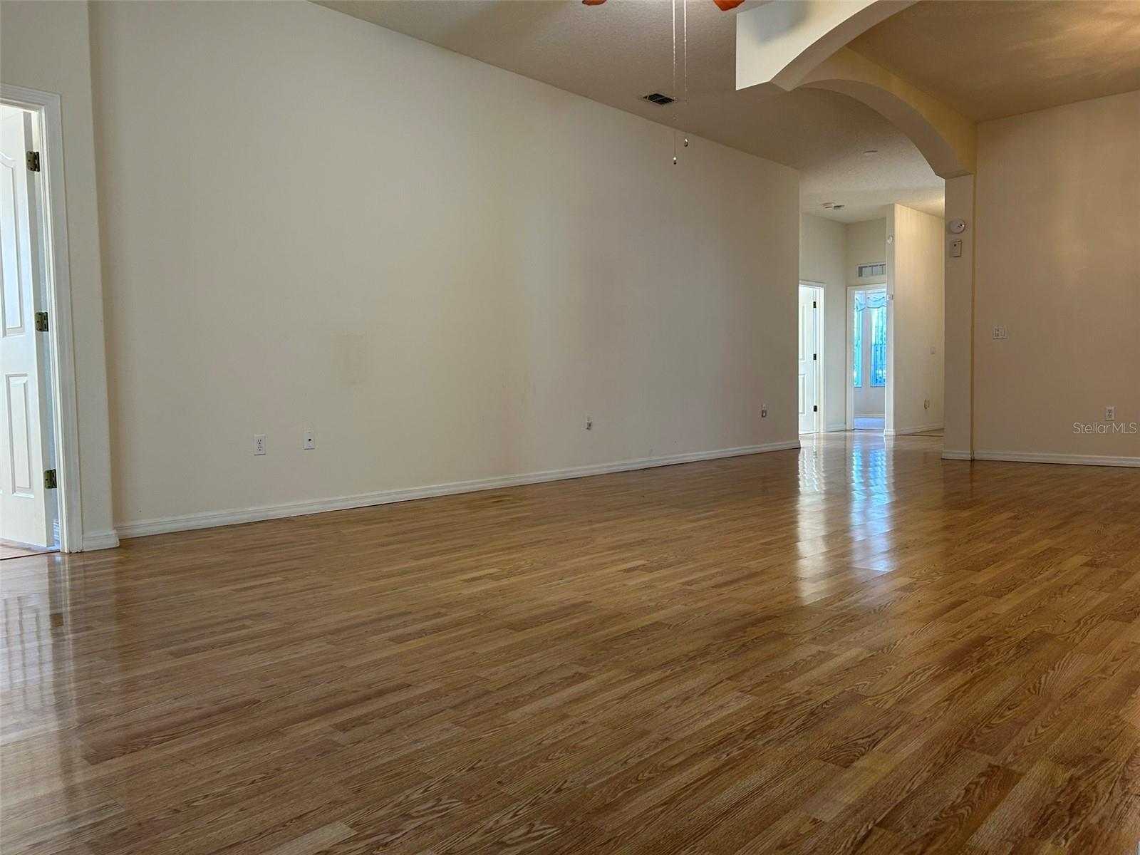 GREAT ROOM / FAMILY ROOM