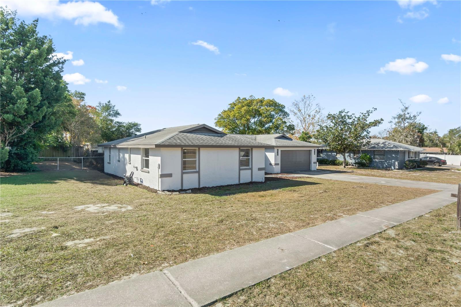 Clean exterior with ample yard space