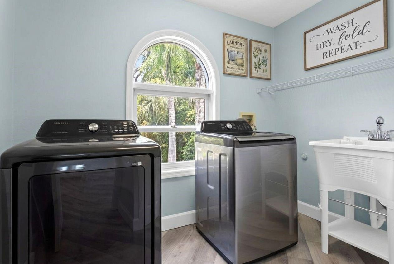 Guest Laundry Room