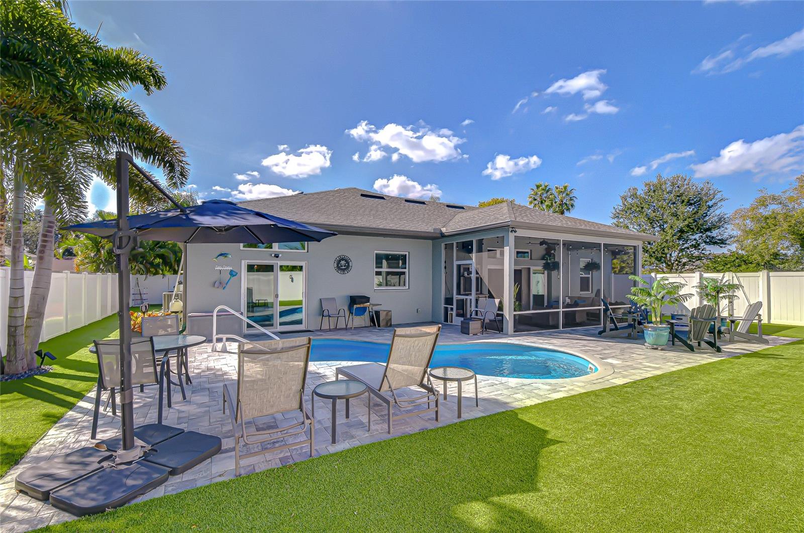 Amazing outdoor living space!