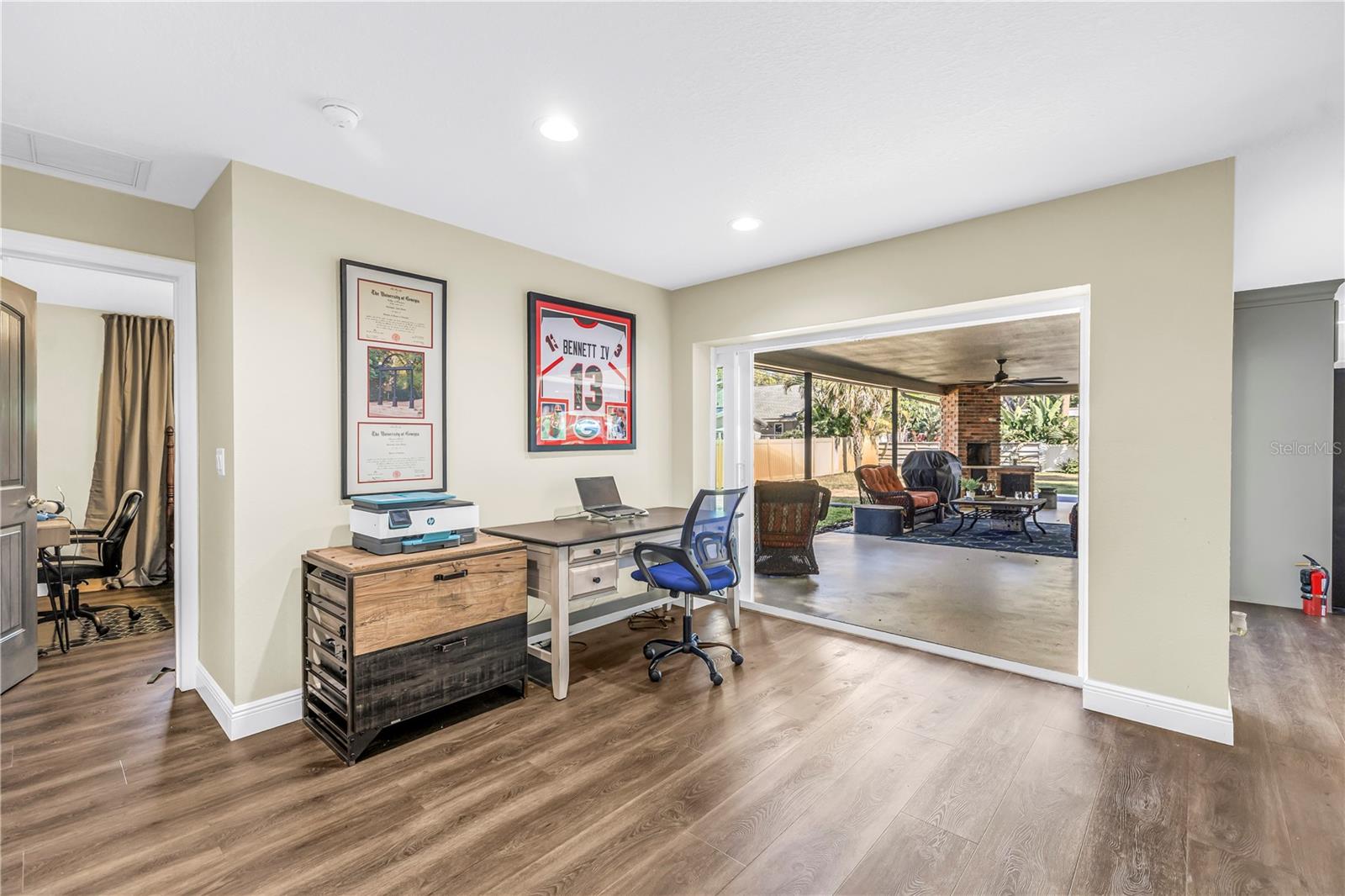 Great workspace for working from home and enjoying the outdoors.  Calls on the back porch and plenty of  fresh air in the office.