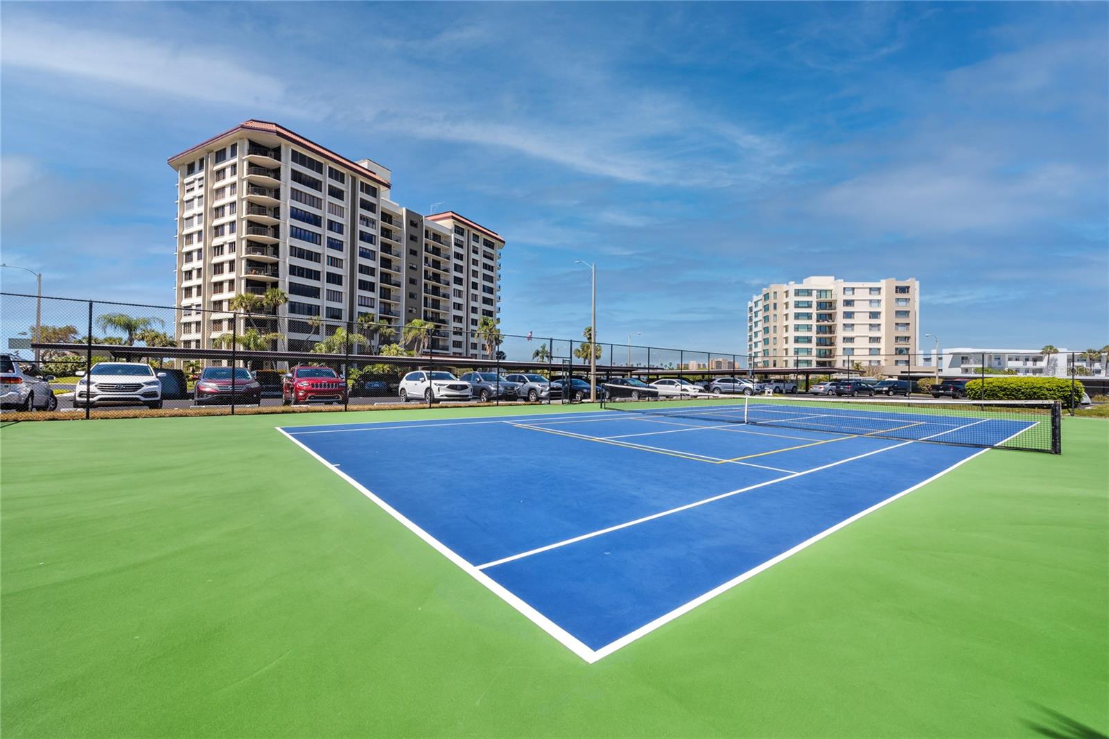 Tennis / Pickleball courts
