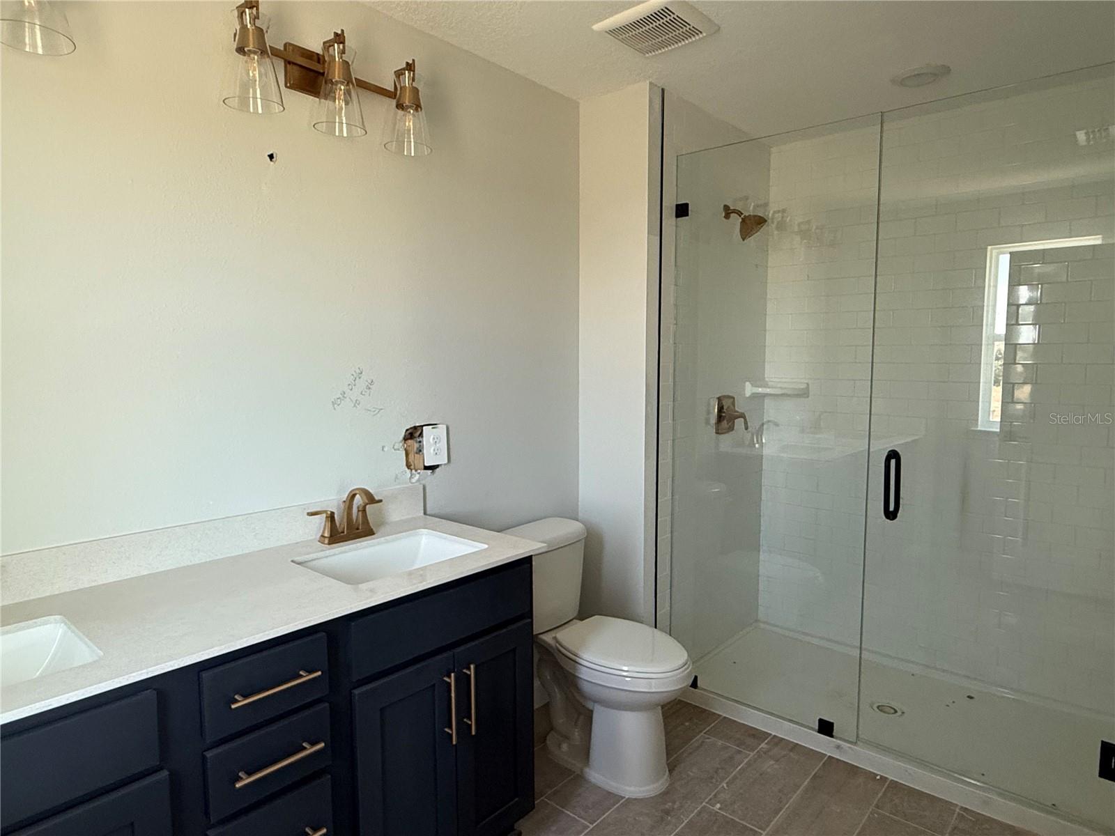 Primary bath featuring AW Sapphire Collection