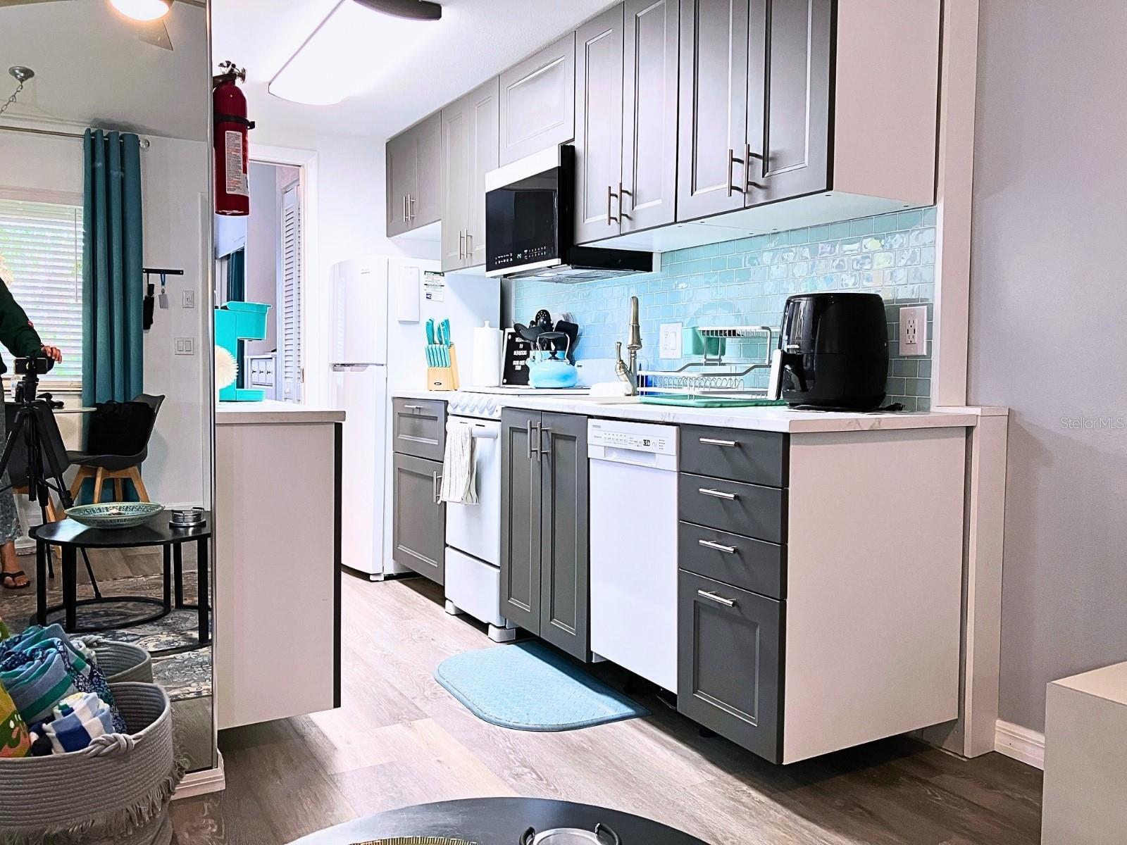 Living Room flows into kitchen