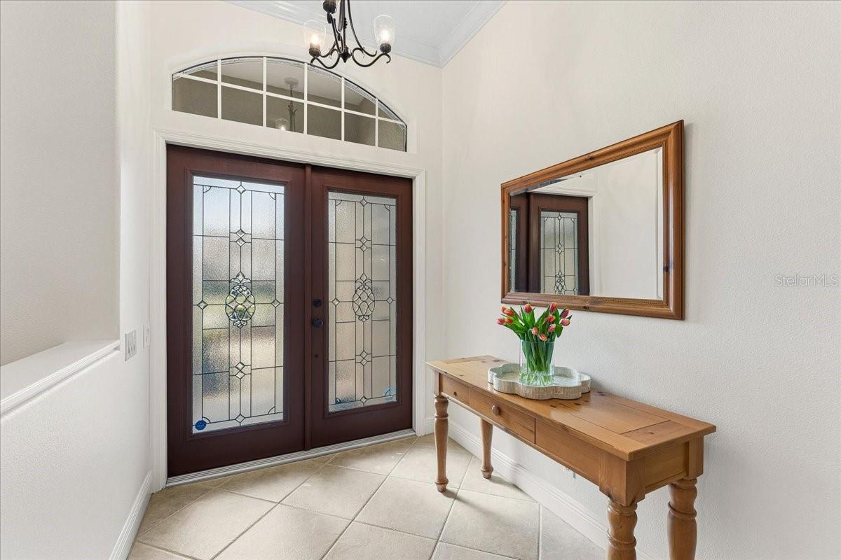 Neutral, welcoming palette throughout