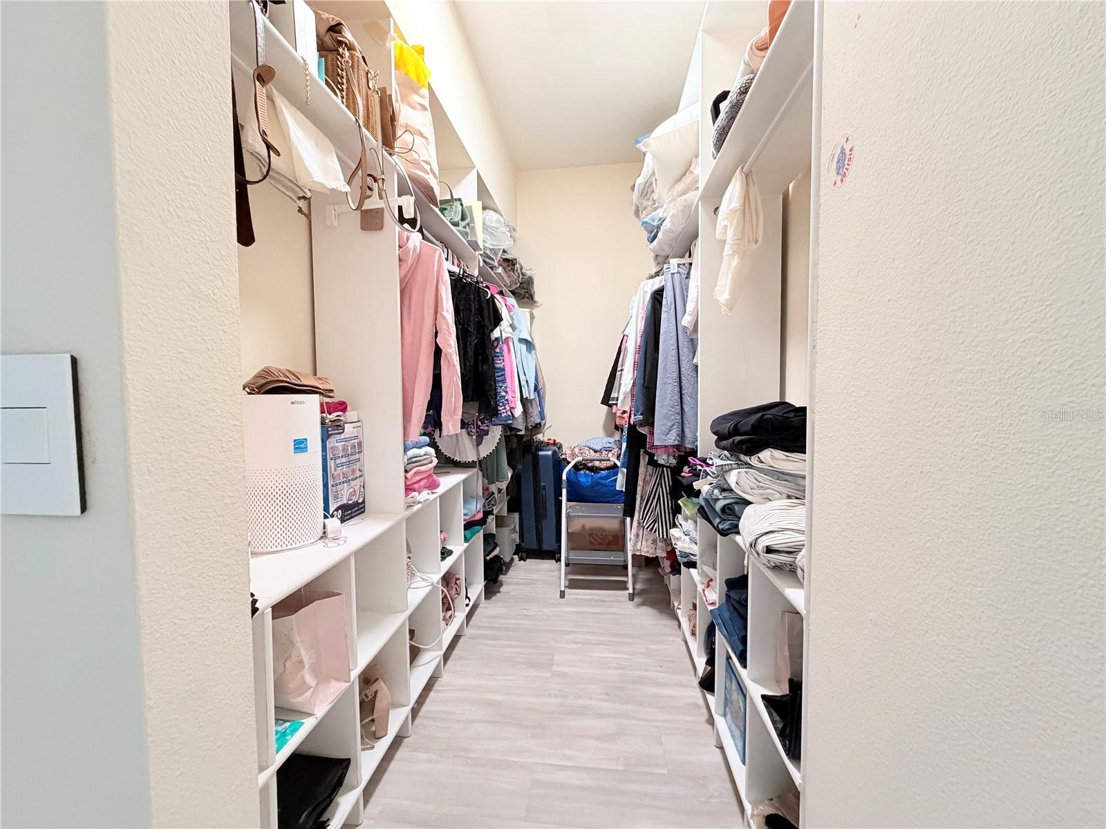 Master Walk- in Closet
