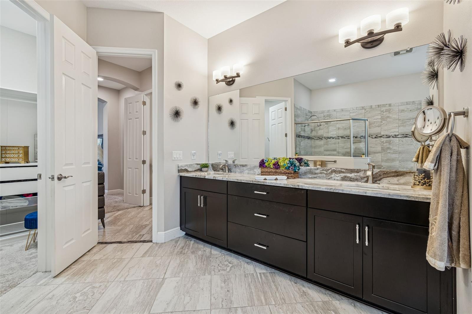 MASTER BATHROOM W/ CABINETS,  LARGE DRAWERS, PRIVATE WALK-IN CLOSET & LINEN CLOSET