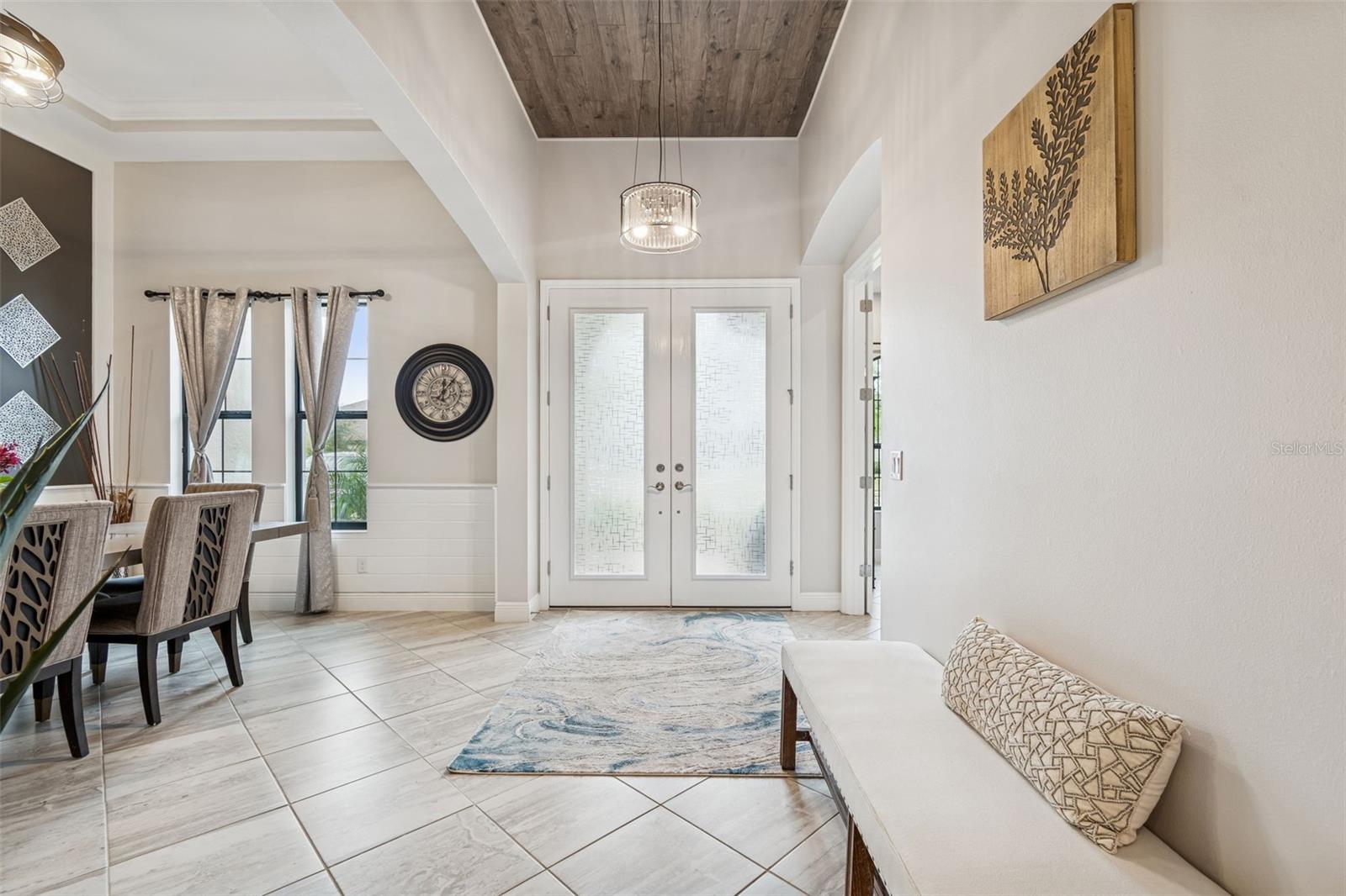 GRAND FOYER FACING ENTRANCE