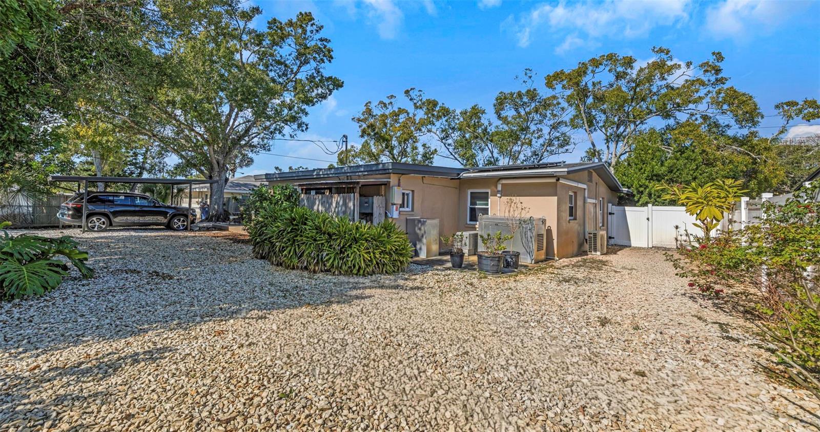 Boat/Car/Jet ski/Camper Parking